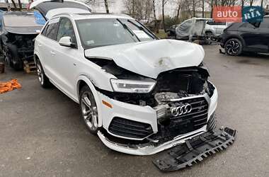 Внедорожник / Кроссовер Audi Q3 2017 в 