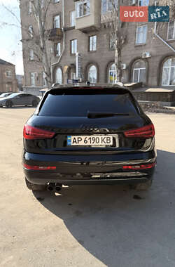 Позашляховик / Кросовер Audi Q3 2016 в 
