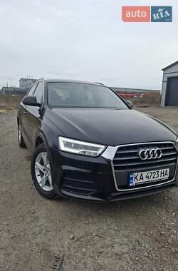Внедорожник / Кроссовер Audi Q3 2018 в 
