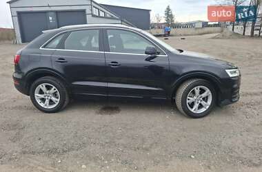 Внедорожник / Кроссовер Audi Q3 2018 в 