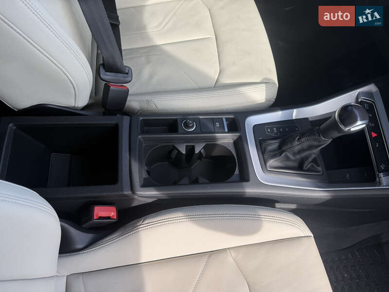 Внедорожник / Кроссовер Audi Q3 2022 в Одессе