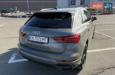 Внедорожник / Кроссовер Audi Q3 2019 в 