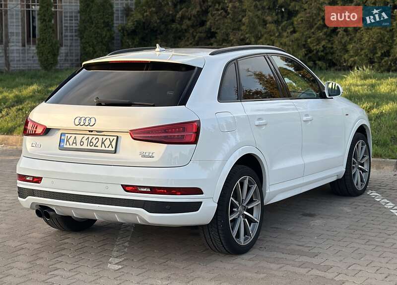 Внедорожник / Кроссовер Audi Q3 2017 в Киеве