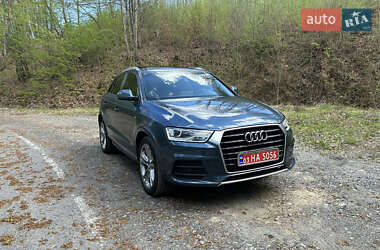 Позашляховик / Кросовер Audi Q3 2017 в 