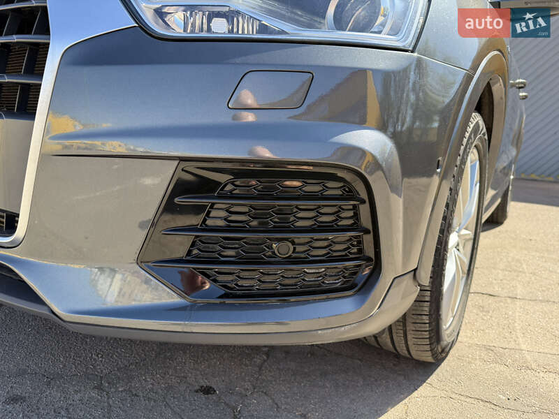 Внедорожник / Кроссовер Audi Q3 2018 в Житомире