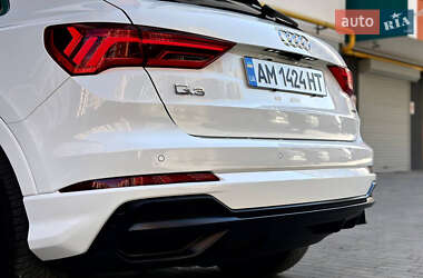 Внедорожник / Кроссовер Audi Q3 2021 в 
