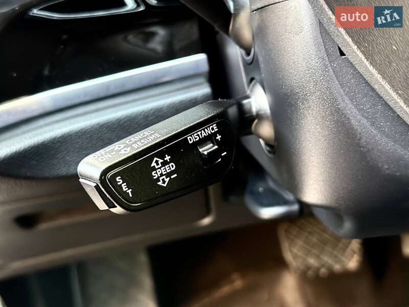 Внедорожник / Кроссовер Audi Q3 2021 в Житомире