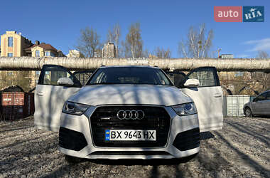 Внедорожник / Кроссовер Audi Q3 2018 в 