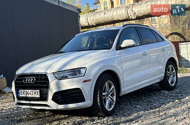 Внедорожник / Кроссовер Audi Q3 2018 в 