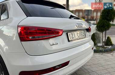 Позашляховик / Кросовер Audi Q3 2016 в 