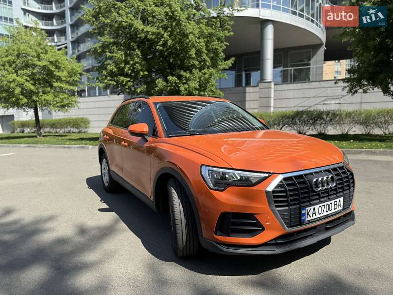 Audi Q3 2021