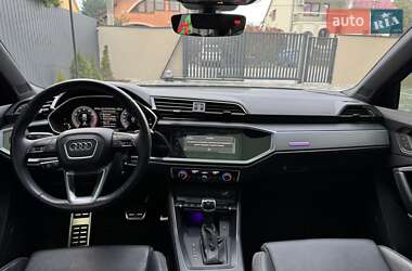 Внедорожник / Кроссовер Audi Q3 2022 в 