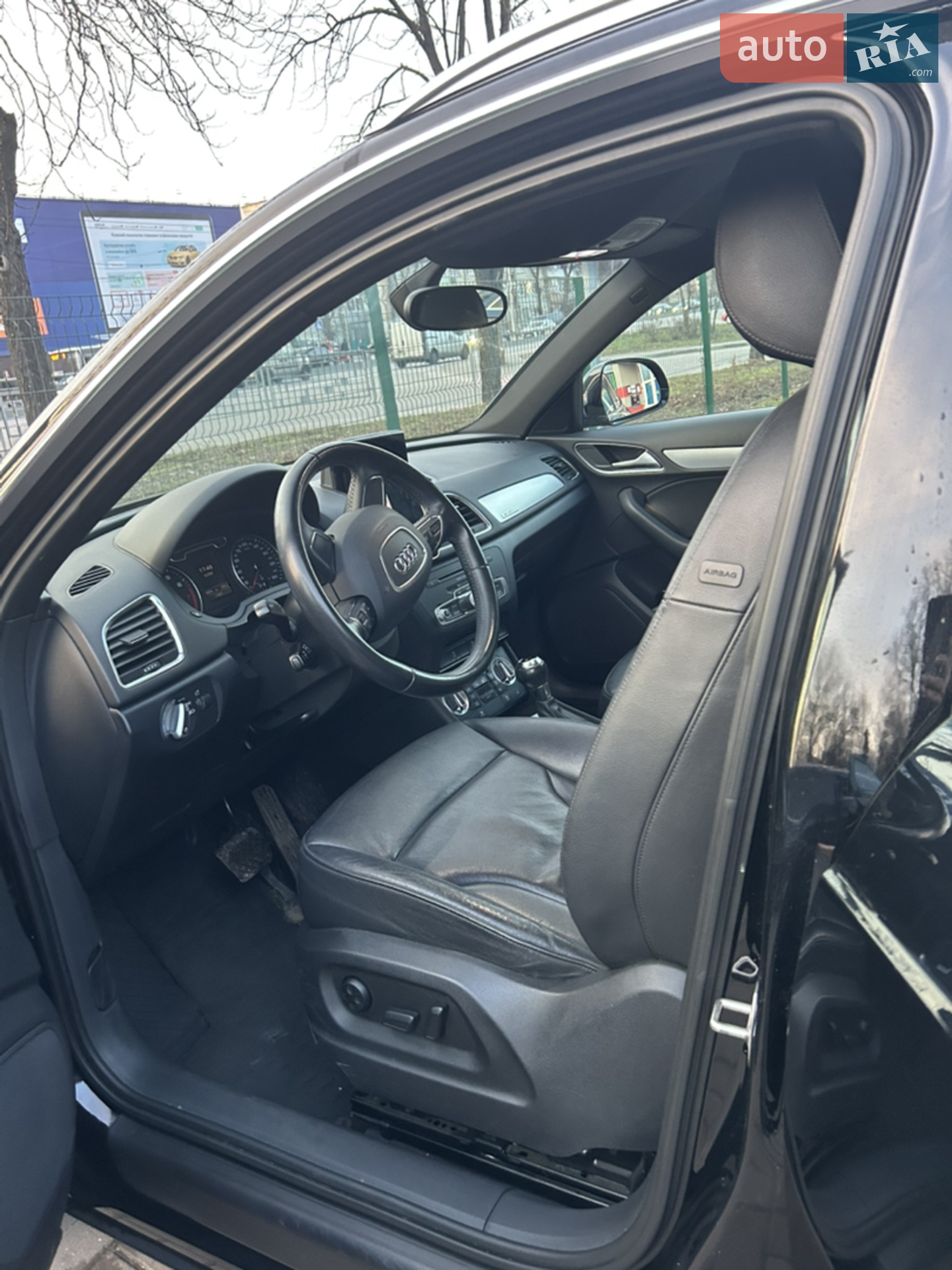 Audi Q3 2012 VIN WAUZZZ8U3DR009184 фото оголошення 9 з 12