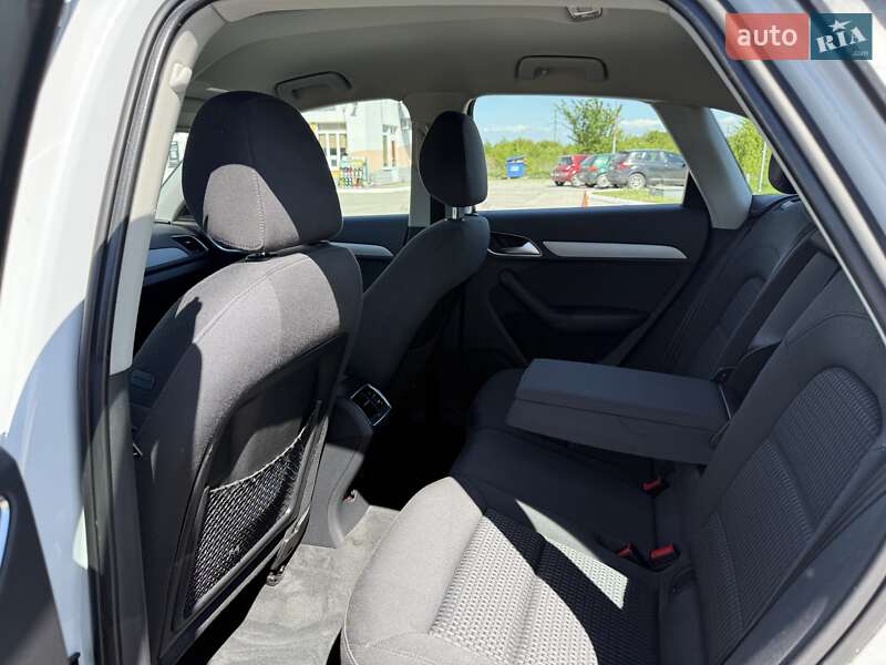 Позашляховик / Кросовер Audi Q3 2014 в Ужгороді фото 43 Позашляховик / Кросовер Audi Q3 2014 в Ужгороді