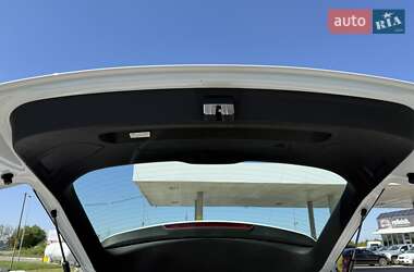 Внедорожник / Кроссовер Audi Q3 2014 в 