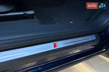 Позашляховик / Кросовер Audi Q3 2021 в 