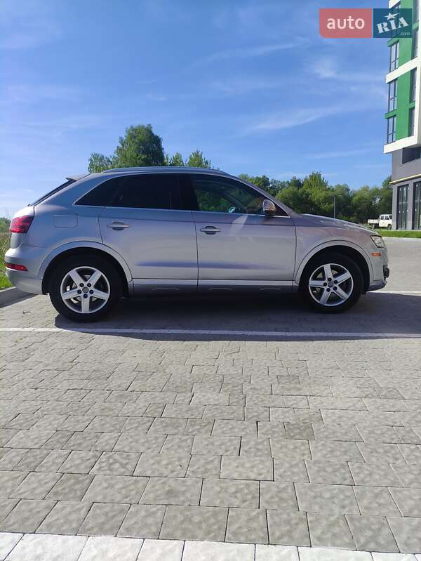 Внедорожник / Кроссовер Audi Q3 2014 в Львове