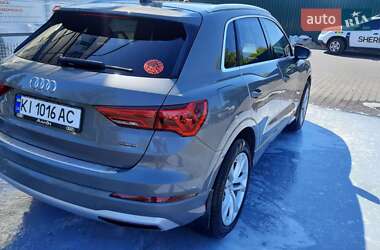 Внедорожник / Кроссовер Audi Q3 2019 в 