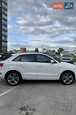 Внедорожник / Кроссовер Audi Q3 2018 в 