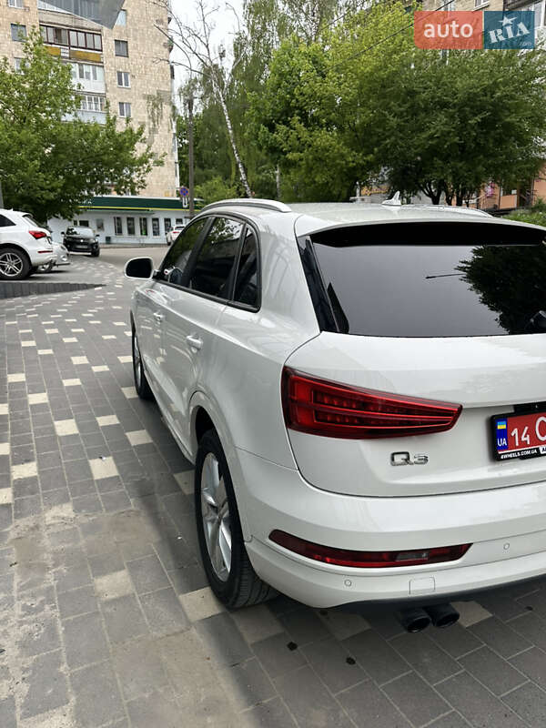 Внедорожник / Кроссовер Audi Q3 2017 в Тернополе