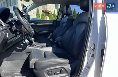 Внедорожник / Кроссовер Audi Q3 2015 в 