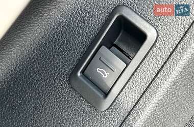 Внедорожник / Кроссовер Audi Q3 2024 в 