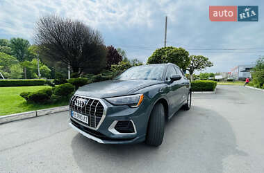 Внедорожник / Кроссовер Audi Q3 2022 в Днепре