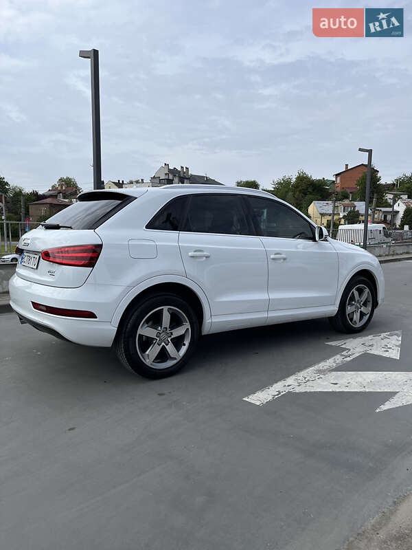 Позашляховик / Кросовер Audi Q3 2014 в Львові