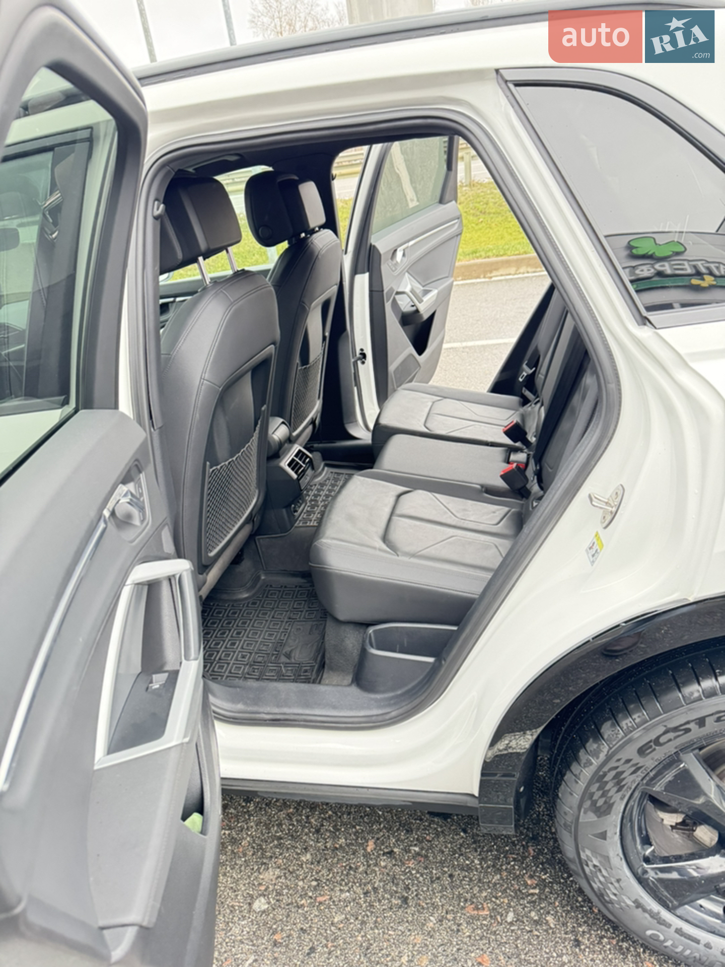 2019 Audi Q3 - мініатюра 10