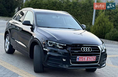 Внедорожник / Кроссовер Audi Q3 2016 в 