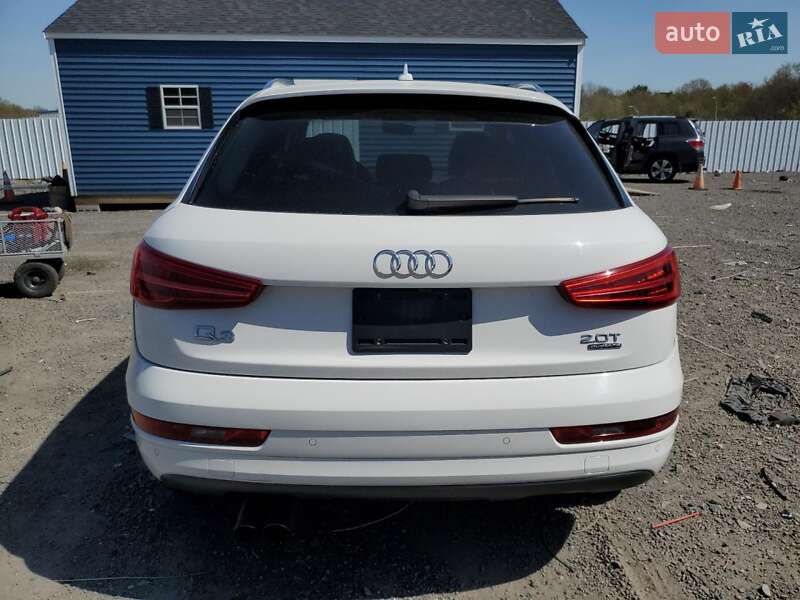 Внедорожник / Кроссовер Audi Q3 2018 в Львове