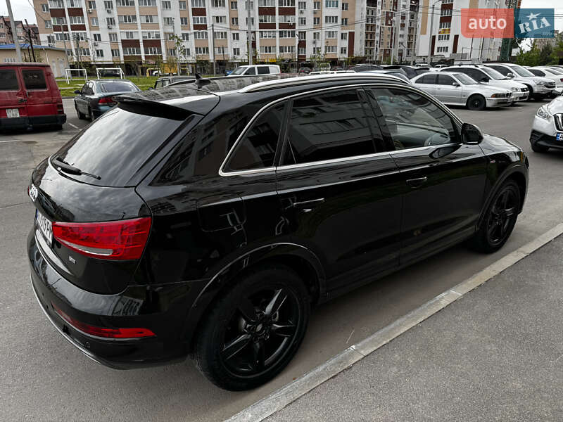 Позашляховик / Кросовер Audi Q3 2015 в Києві