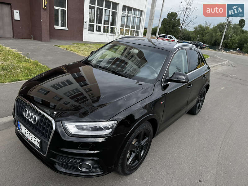 Позашляховик / Кросовер Audi Q3 2015 в Києві