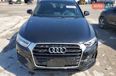 Внедорожник / Кроссовер Audi Q3 2016 в 