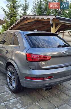 Внедорожник / Кроссовер Audi Q3 2016 в 