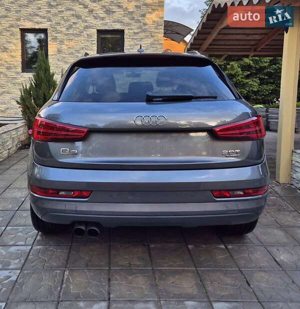 Внедорожник / Кроссовер Audi Q3 2016 в Киеве