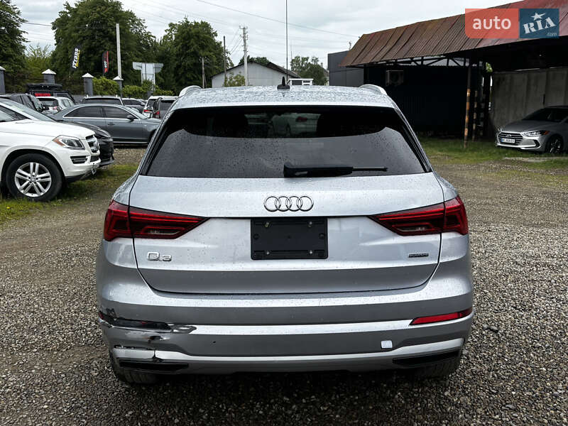 Внедорожник / Кроссовер Audi Q3 2019 в Стрые