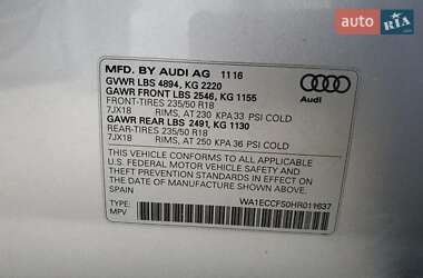 Позашляховик / Кросовер Audi Q3 2016 в 