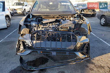 Внедорожник / Кроссовер Audi Q3 2023 в 
