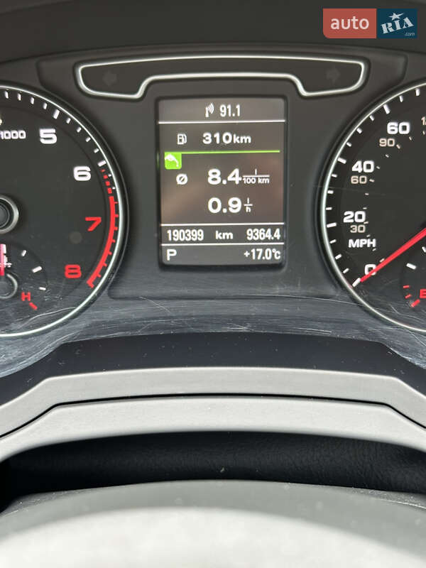 Позашляховик / Кросовер Audi Q3 2014 в Львові