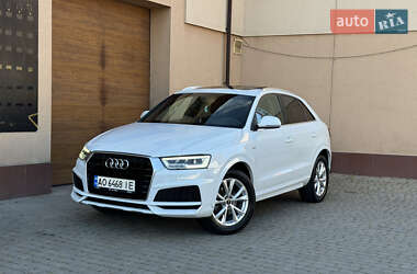 Внедорожник / Кроссовер Audi Q3 2018 в Ужгороде
