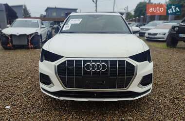 Внедорожник / Кроссовер Audi Q3 2019 в Стрые
