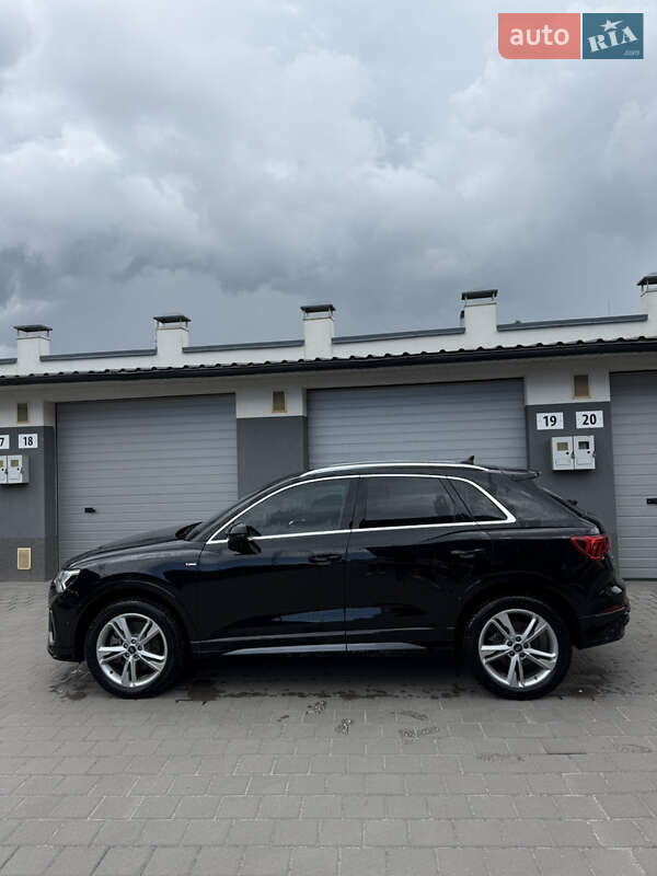 Внедорожник / Кроссовер Audi Q3 2022 в Житомире фото 5 Внедорожник / Кроссовер Audi Q3 2022 в Житомире
