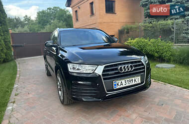 Внедорожник / Кроссовер Audi Q3 2017 в 