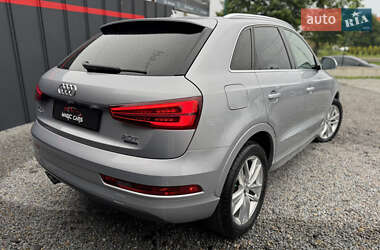 Внедорожник / Кроссовер Audi Q3 2015 в 