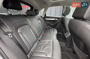 Внедорожник / Кроссовер Audi Q3 2015 в 