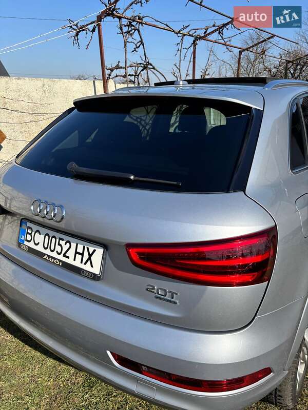Внедорожник / Кроссовер Audi Q3 2014 в Львове