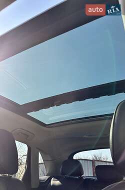 Внедорожник / Кроссовер Audi Q3 2014 в 