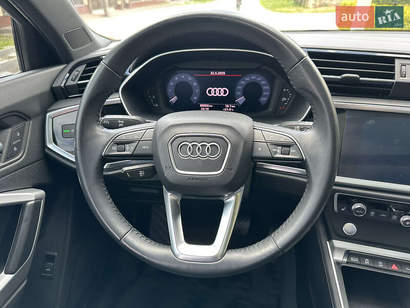 Позашляховик / Кросовер Audi Q3 2019 в Вінниці