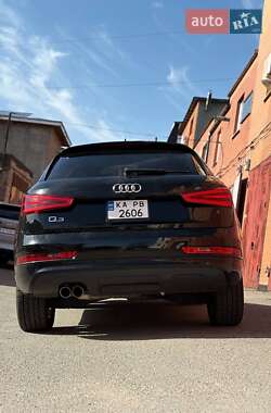 Внедорожник / Кроссовер Audi Q3 2015 в 